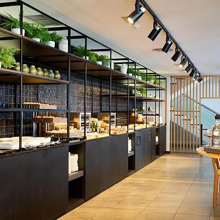 Hotel Eurostars 4*